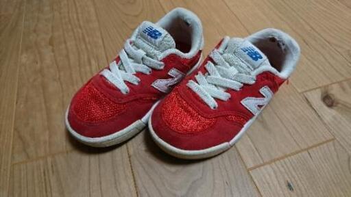 ニューバランス NIKE スニーカー