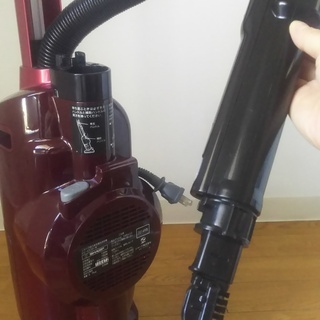 シャープほうき形電気掃除機の画像