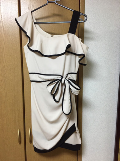 Andy アンディ　S  ドレス　裏地あり　パッド　　正規品　ベージュ