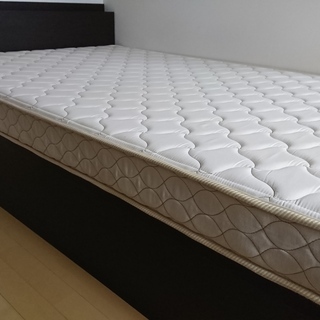 ガス圧式跳ね上げ収納ベッド 【Gransta】グランスタ【マルチラススーパースプリング付き】収納機能付き コンセント付き  セミダブルの画像