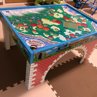 きかんしゃトーマス　プレイテーブルの画像