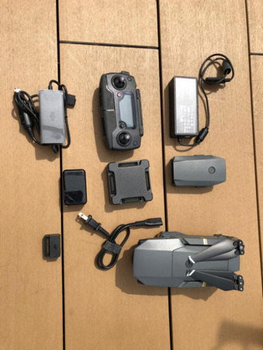 【豪華セット‼︎】DJI MAVIC PRO FLY MORE COMBO