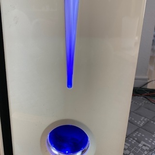 重低音スピーカーの画像