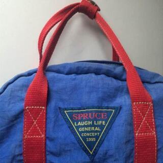 リュック 青と赤の画像