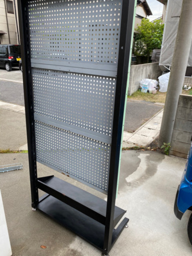 パンチングラック　工具棚