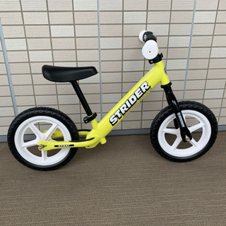 ストライダー　限定色レモンイエロー