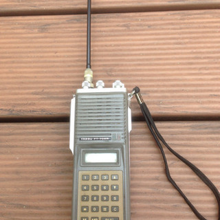 アマチュア無線機　YAESU：FT-708R