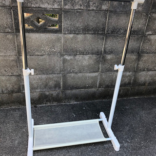 【中古】ハンガーラック　①