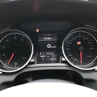 平成22年式 アウディ A52.0 TFSIクワトロ 車検付き・修復歴無し！走行6万km台！の画像