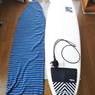 サーフボード ショート