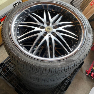 レクサーニ LEXANI 22インチ タイヤホイール　265/35R22 4本 トゥアレグ