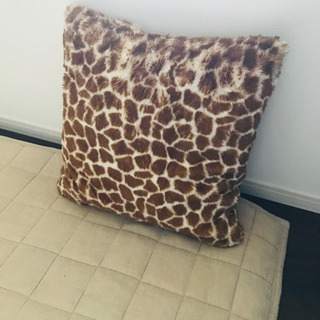 IKEA クッション(ファブリック、カバー)の中古が安い!激安で IKEA クッション(ファブリック、カバー)の中古が安い!激安で