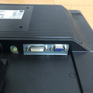 バッファロー　パソコンモニター　19インチ　中古の画像