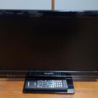 シャープ　液晶カラー　テレビ　2011年製