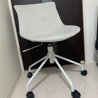オフィスチェア 白