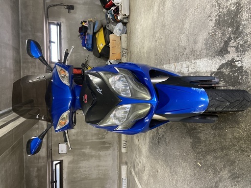 レーシングキング180FIです。メーター上は走ってますがOHしてます!!