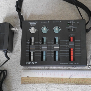 SONYのミキサーとマイク