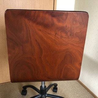 オフィスチェア デスクチェア ブラックの画像