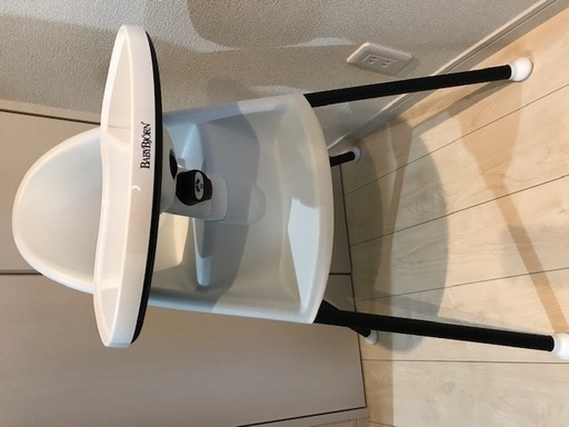 ベビービョルン　ハイチェア（ハーネスなし）