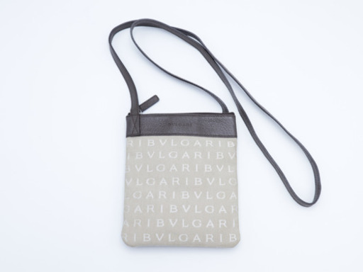 《BVLGARI/ロゴマニア ショルダーバッグ》Aランク  T3731 極美品