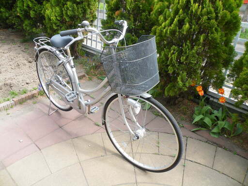 自転車　２７インチ　シルバー　オートライト
