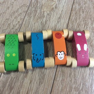 木製 おもちゃ 森のうんどうかい ベビー  キッズ　車の画像