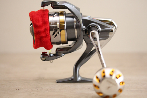 美品 シマノ SHIMANO リール 17 アルテグラ 4000 ULTEGRA（5UP910YGGsxw)