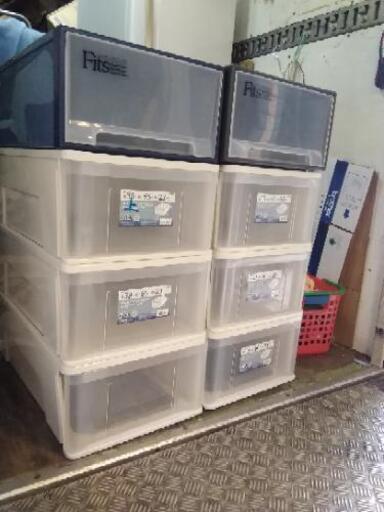 【引き渡し決定引取り待ち中です】プラケース　収納ケース　8個