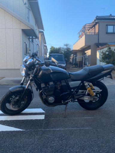 バイク XJR
