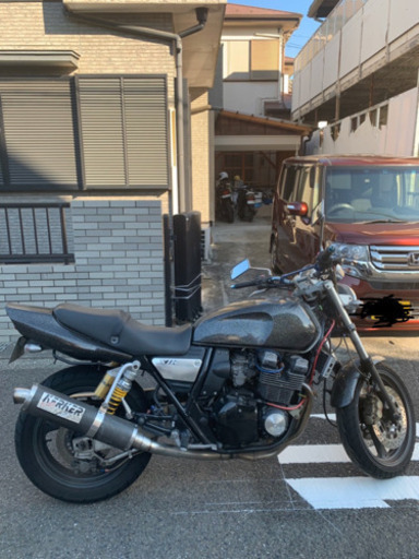 ヤマハ XJR