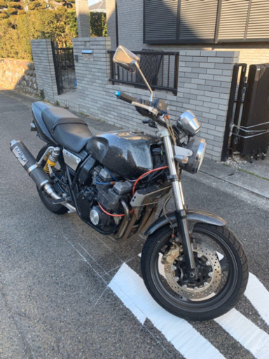 バイク XJR