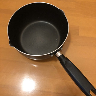 深めのフライパン（ブルー）