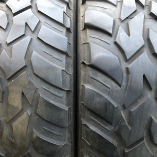 255/85R16 4本セットホワイトレター・マッドタイヤ・ランクル70 
