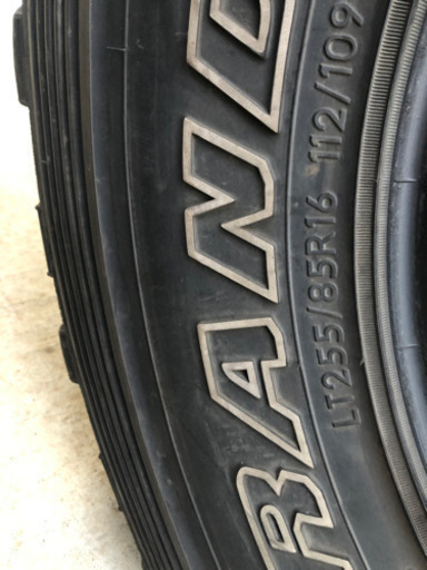 255/85R16 4本セットホワイトレター・マッドタイヤ・ランクル70・リフトUP等にオススメ！