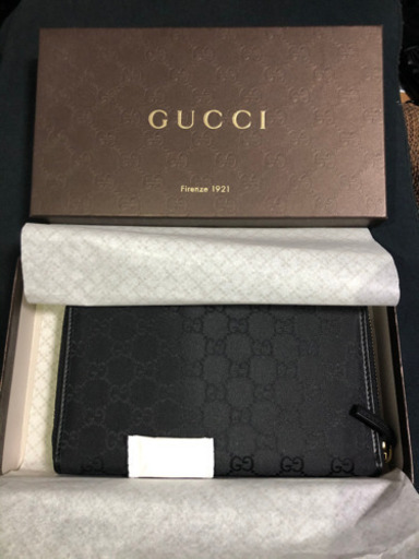 GUCCI  本物　長財布　パスポート　売れました！