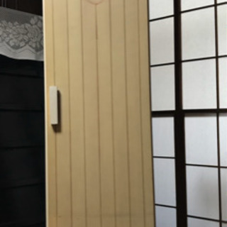 0円でお譲りします❗️掃除用具収納•ロッカータイプ