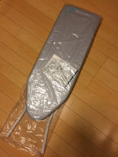スタンドアイロン台