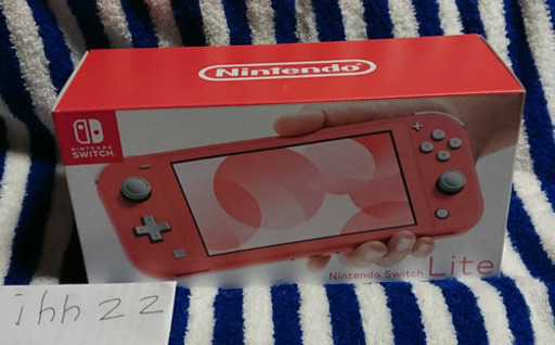 Nintendo Switch lite本体　コーラルピンク
