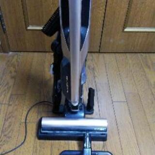 日立 HITACHI スティック型 サイクロン式掃除機 PV-B...