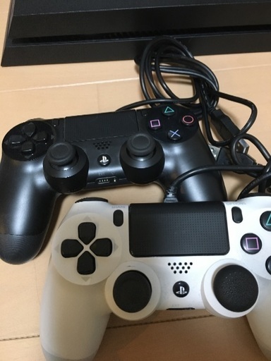 【値下げしました！純正・美品】PS4、コントローラー×2、ゲームセット