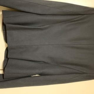 レディース　INED黒ジャケットの画像