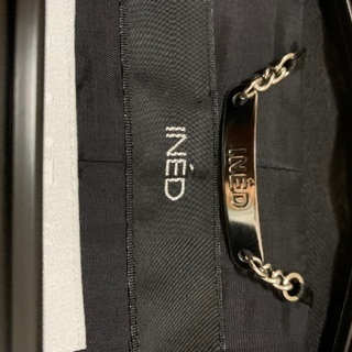 レディース　INED黒ジャケットの画像