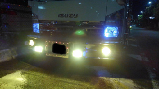 デコトラ　オバQ 舟形　バンパー　ミオモテステンレス