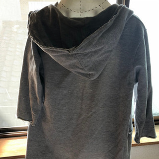 メンズロングパーカーの画像