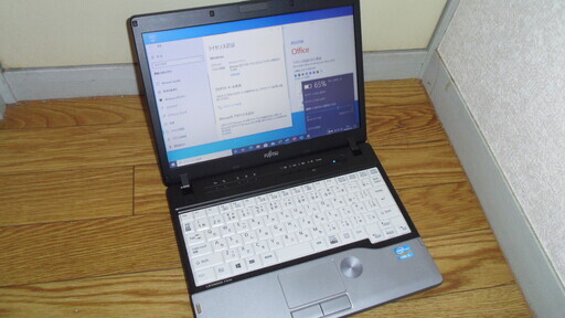 富士通 LIFEBOOK P772/G Core i5 4GB HDD320GB