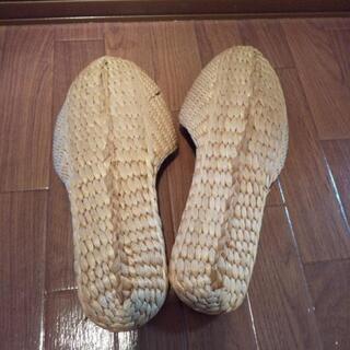 編み込みスリッパ 27cmの画像