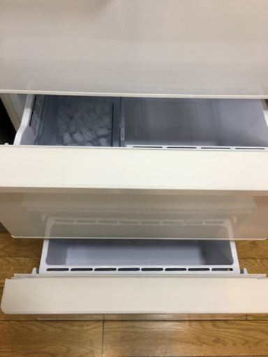 美品 2018年製 AQUA アクア 238L冷蔵庫 AQR-SV24G 人気