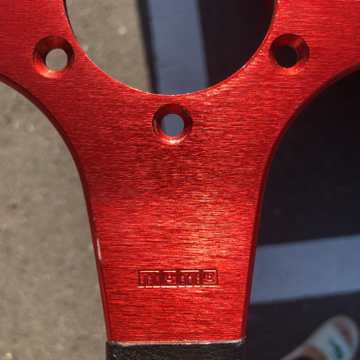 ステアリングmomo