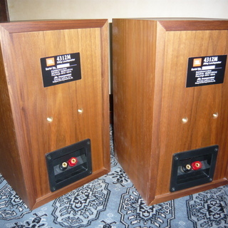 JBL4312M コンパクトモニタースピーカー 美音 大変綺麗！