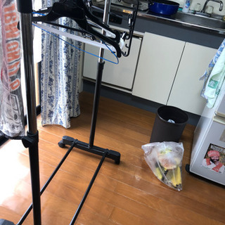 本棚、衣装ケース、ハンガーラックの画像